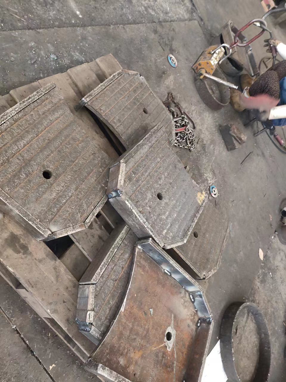 香港ZX-180耐磨板