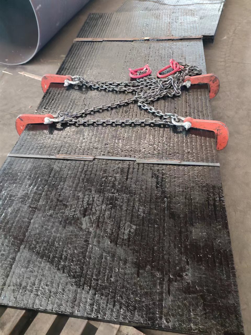 香港堆焊耐磨钢板1400+3400