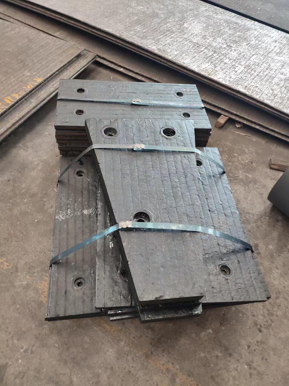 香港落煤斗耐磨衬板