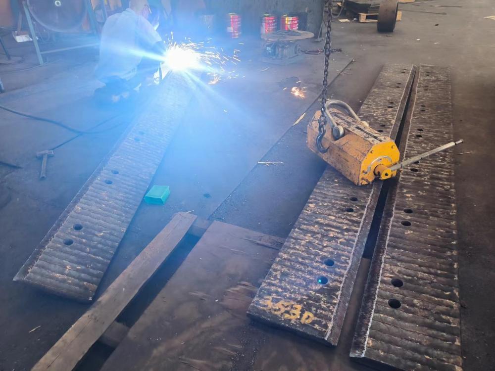 香港高硬度耐磨衬板