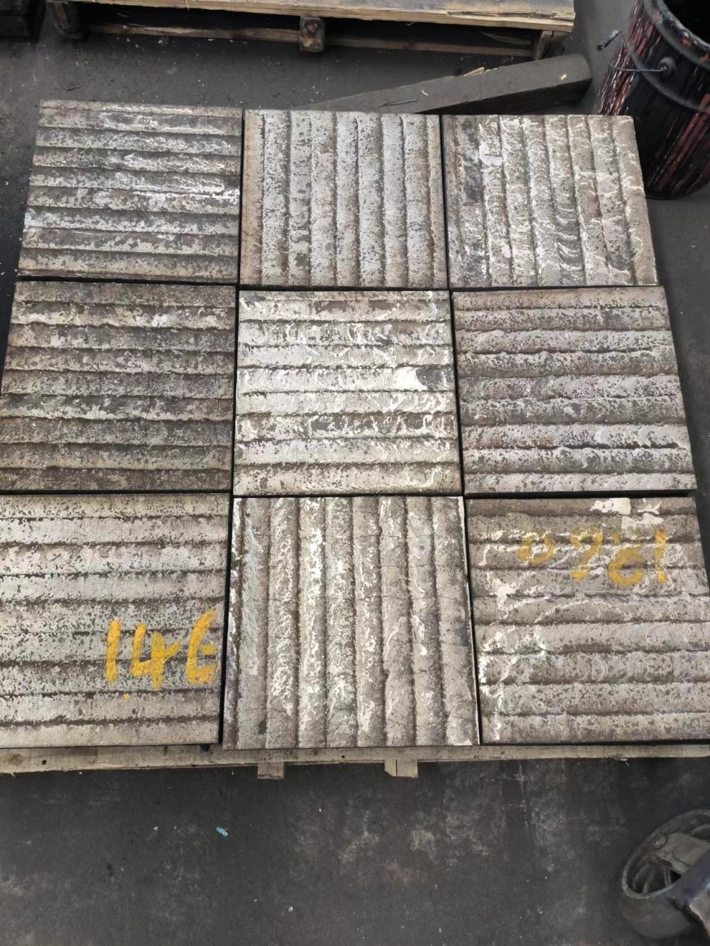 香港堆焊耐磨板，高铬合金耐磨板，碳化铬耐磨板6+4